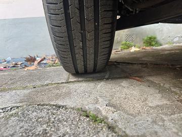 vorrei 2  Pneumatici CONTINENTAL premium contact 5