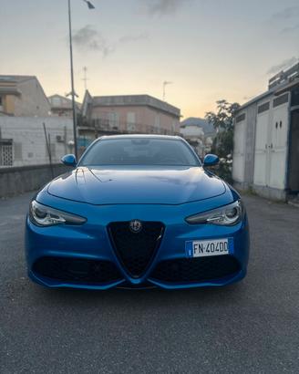 Alfa Romeo Giulia 2.2 Turbodiesel 210 CV AT8 AWD Q