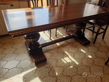 tavolo grande massiccio 