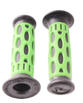 Coppia manopole Pro Grip 22 - 24 effetto forato