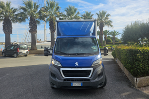 Peugeot boxer 2.2 diesel 150 cv con sponda