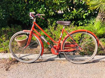 bicicletta rossa