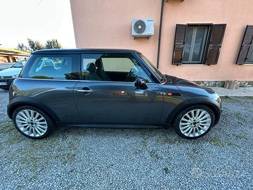 Mini one d 2004