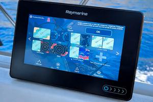 Raymarine Axiom+ 7 Chartplotter GPS 7" LightHouse4