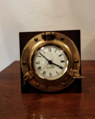 Orologio da tavolo