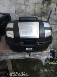 Top case  Bauletto Givi Trekker 52litri.