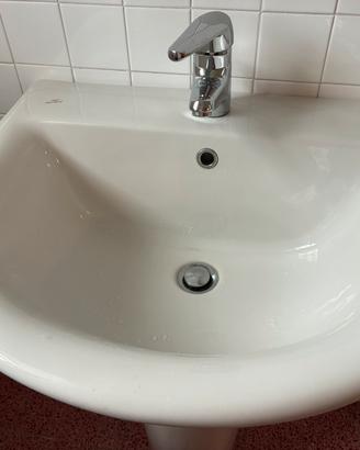Lavandino bagno
