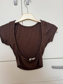 Top con schiena scoperta