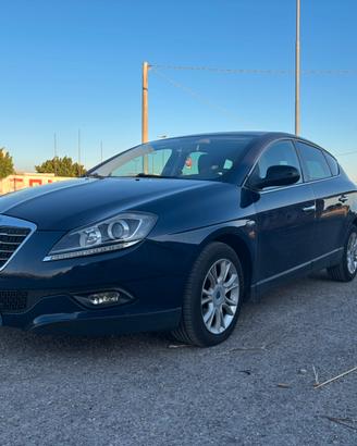 Lancia Delta 1.6 mjt 120 cv 2013