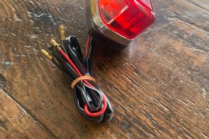 Faro posteriore Yamaha tt 600