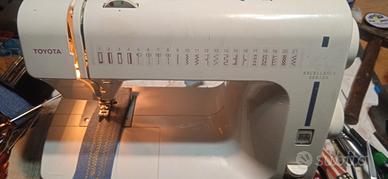 macchina per cucire Toyota €59