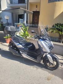 Yamaha xmax