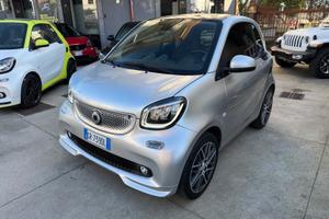 Smart ForTwo 70 1.0 twinamic ALLESTIMENTO BRABUS