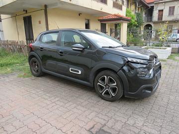 Citroen C3 1.2 shine 2021 x operatori del settore