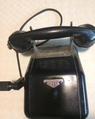 Modernariato telefono a manovella Fitre Milano