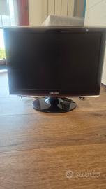 TV Samsung T200HD 20” 