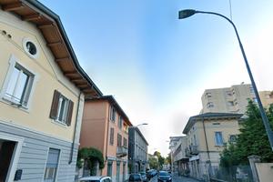 Bilocale con balcone e cantina a ERBA