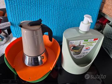 caffetteria per induzione, dispenser 