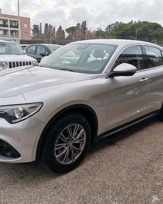 Alfa Romeo Stelvio 2.2 Turbodiesel 210 CV AT8 Q4 E
