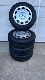 CERCHI CON PNEUMATICI CONTINETAL 195/65 r 15