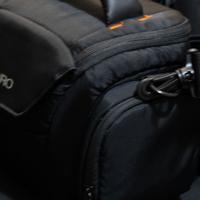 Borsa fotografica Benro per reflex/mirrorless