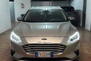 Ford Focus 2019 ST Line
