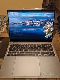 Portatile Samsung Book 4 pro  16 pollici OLED