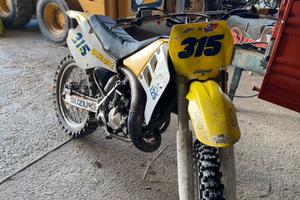 Suzuki RM 125