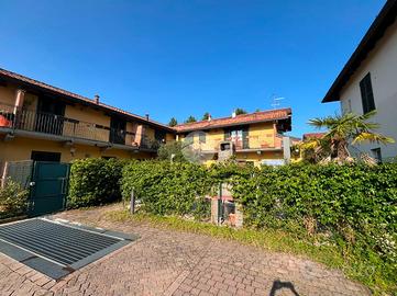 4 LOCALI A CARATE BRIANZA