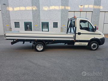 IVECO 35C13. CASSONE FISSO NUOVO 4.40M