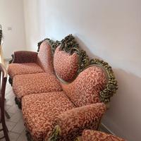 Divano 3 posti e 2 poltrone