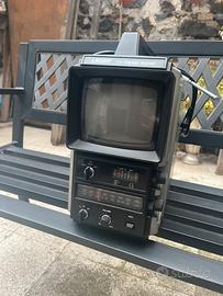 TV portatile vintage LEGBY con radio FM/AM