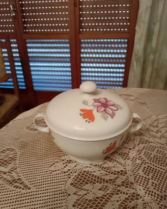 Vaso con coperchio portavivande