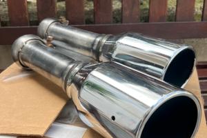 Finali di scarico dodge ram