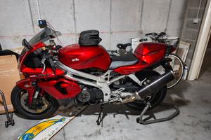 Aprilia 1000 sl falco