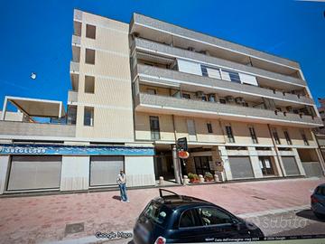 Garage via Appia 238