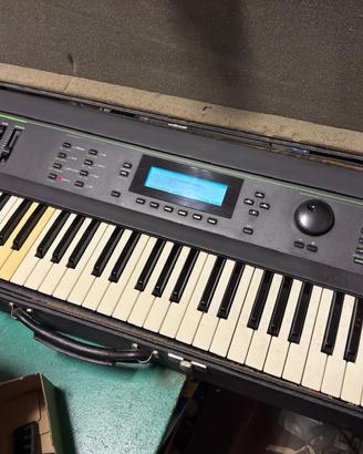 KURZWEIL K2000 v2 con ROM ORCHESTRAL Workstation