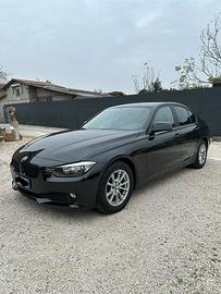 BMW 318d berlina