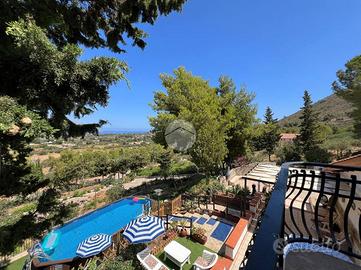 VILLA SINGOLA A CASTELLAMMARE DEL GOLFO