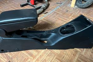 Tunnel e bracciolo 147