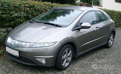 Parabrezza Honda Civic 8 da 2006 a 2012