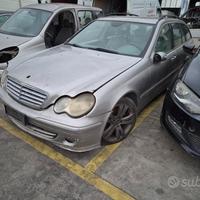 Mercedes Classe C 270 CDI Demolita - Per Ricambi