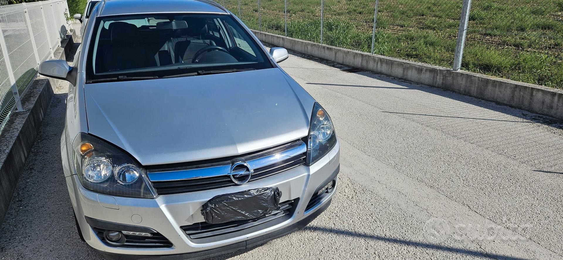 Opel Astra 2006 photo 3