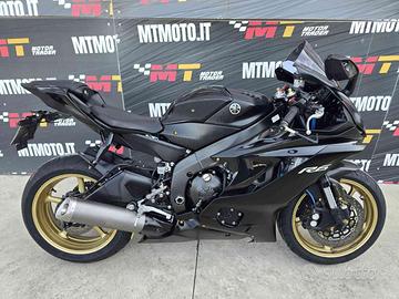 YAMAHA YZF R6 Video 360