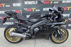 YAMAHA YZF R6 Video 360