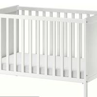 Lettino IKEA con materasso e spondina Sundvik