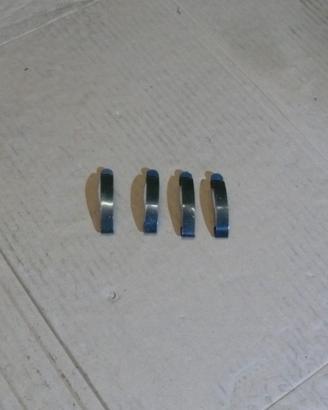 DiSPONGO DI RICAMBI USATI BMW R80 G/S - R100 GS