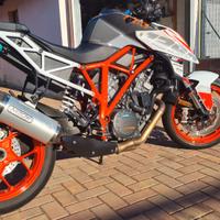 ktm 1290  del 2019  
