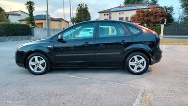 FORD Focus 2/Focus C-Max - 2005