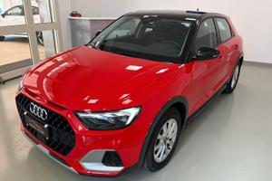Audi A1 citycarver 30 1.0 tfsi Identity Black 110c